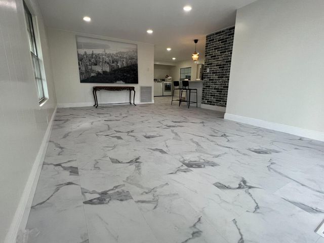 4310 Viola Drive 812, Greenacres, FL 33463