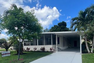 4310 Viola Drive 812, Greenacres, FL 33463