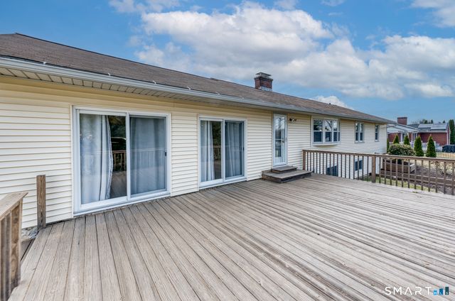 116 Fairlawn Drive, Torrington, CT 06790