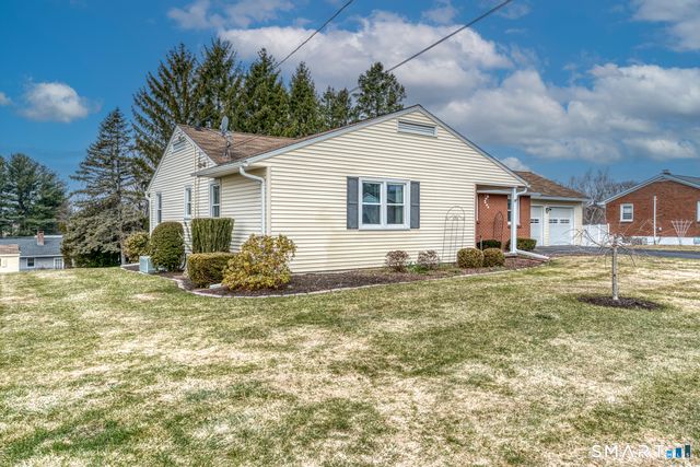 116 Fairlawn Drive, Torrington, CT 06790
