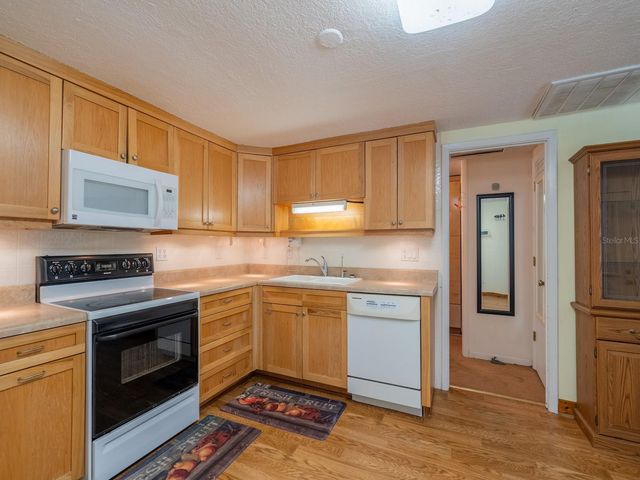 15265 COUNTRY CLUB BOULEVARD, Fort Mc Coy, FL 32134