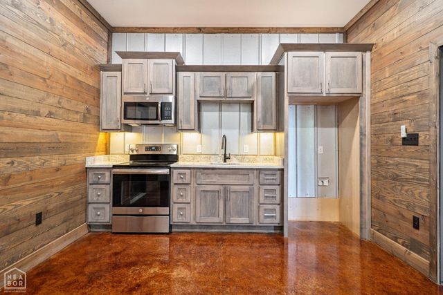 297 Cr 7802, Jonesboro, AR 72401