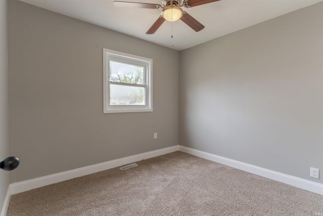 2524 E Riverside Drive, Evansville, IN 47714