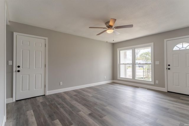 2524 E Riverside Drive, Evansville, IN 47714