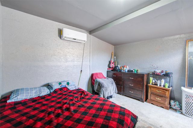 905 Bank Drive, Galena Park, TX 77547