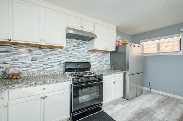 905 Bank Drive, Galena Park, TX 77547