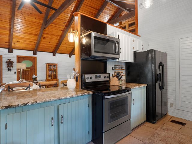 220 Dale DR, Avinger, TX 75630
