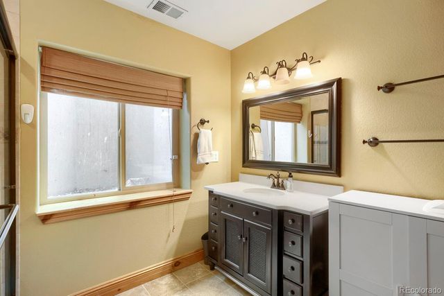 4794 W Hinsdale Court, Littleton, CO 80128