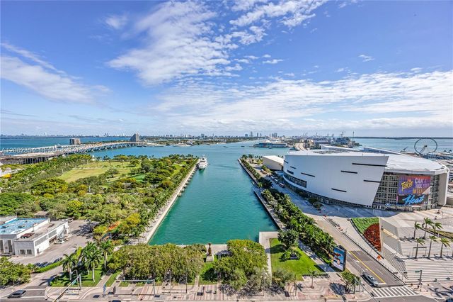 888 Biscayne Boulevard 2009, Miami, FL 33132