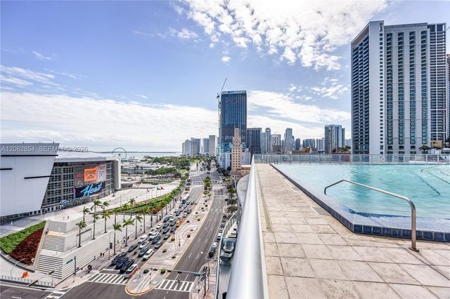 888 Biscayne Boulevard 2009, Miami, FL 33132