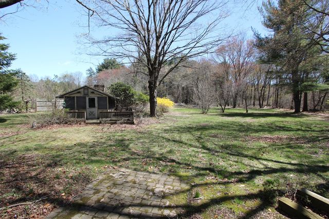 300 Chestnut St, Franklin, MA 02038