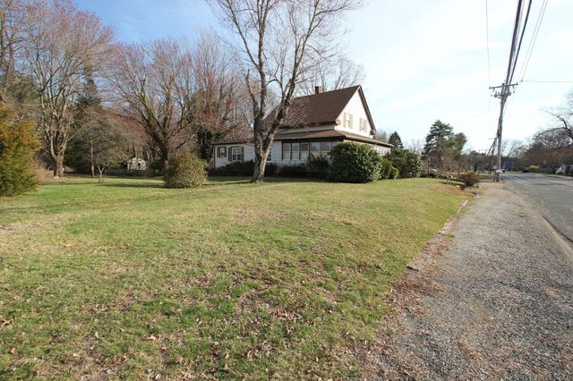 300 Chestnut St, Franklin, MA 02038