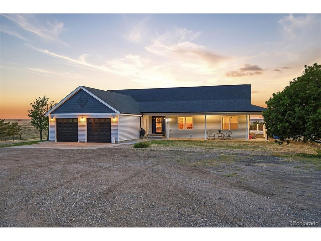 4153 S Lookout Hill St, Watkins, CO 80137