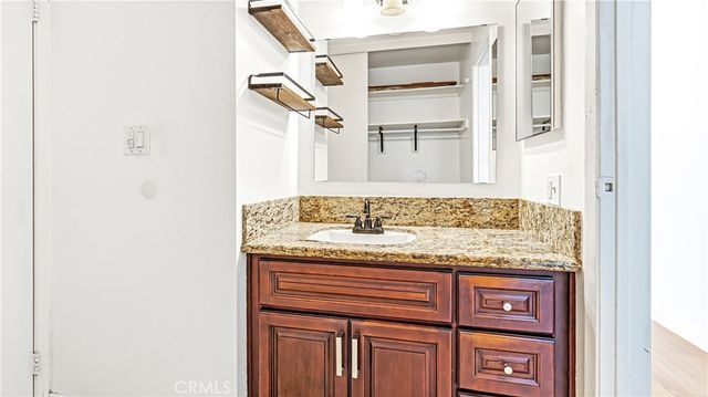 5585 E Pacific Coast 230, Long Beach, CA 90804
