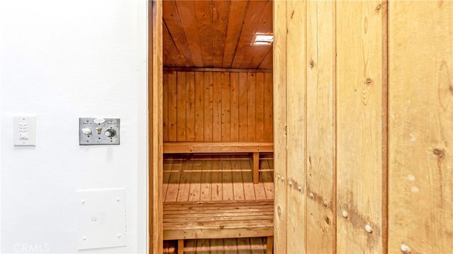 5585 E Pacific Coast 230, Long Beach, CA 90804