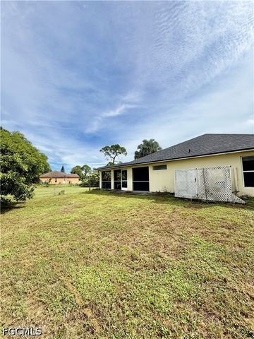 1019 Angelo AVE, Lehigh Acres, FL 33971