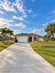1019 Angelo AVE, Lehigh Acres, FL 33971