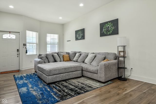 208 N Randolph Street, Indianapolis, IN 46201