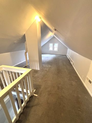504 5th Avenue, Aurora, IL 60505