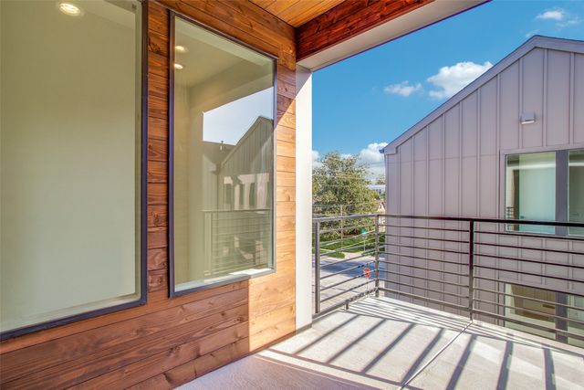 2128 Ashby Street 705, Dallas, TX 75204