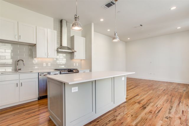 2128 Ashby Street 705, Dallas, TX 75204