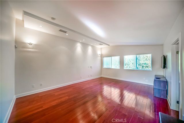 5512 Leghorn, Sherman Oaks, CA 91401
