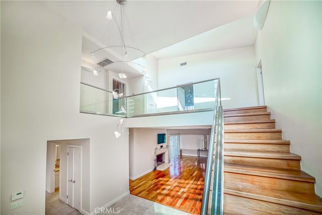 5512 Leghorn, Sherman Oaks, CA 91401