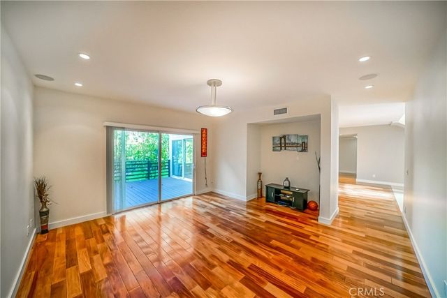 5512 Leghorn, Sherman Oaks, CA 91401