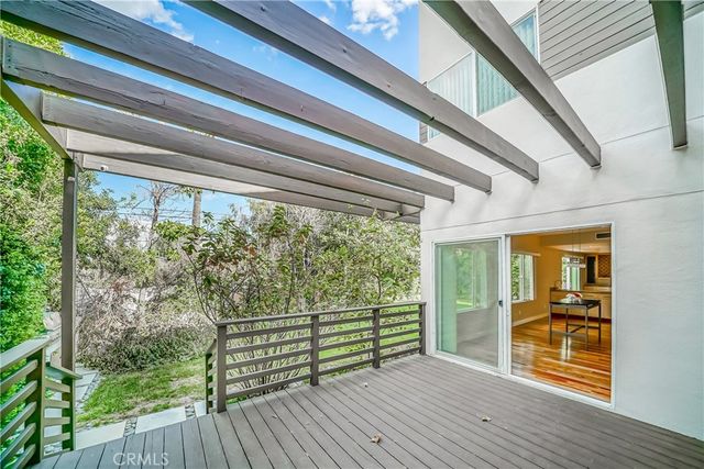 5512 Leghorn, Sherman Oaks, CA 91401