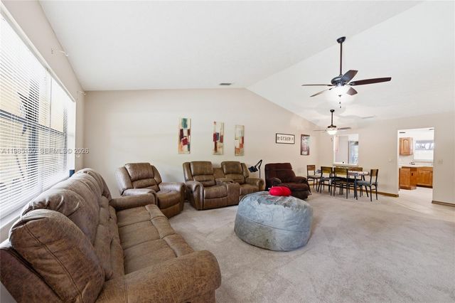 2580 SW Bayshore Blvd, Port St. Lucie, FL 34984