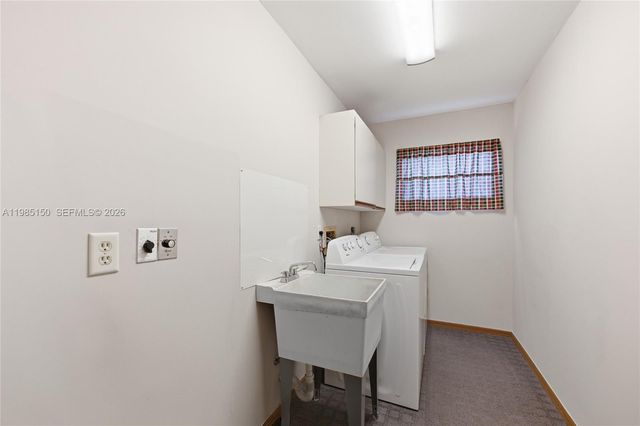 2580 SW Bayshore Blvd, Port St. Lucie, FL 34984