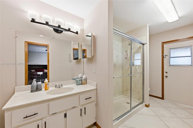 2580 SW Bayshore Blvd, Port St. Lucie, FL 34984