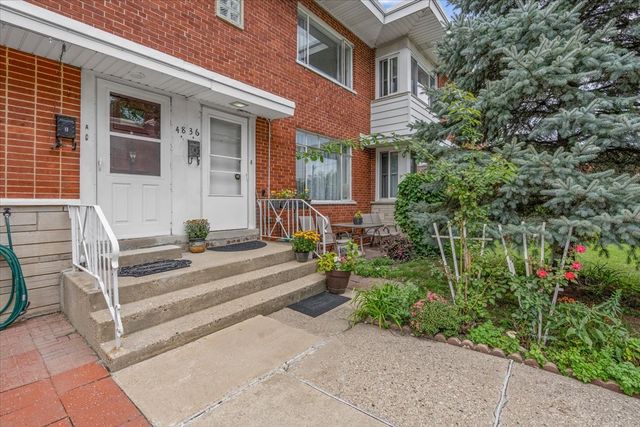 4836 Kirk Street B, Skokie, IL 60077