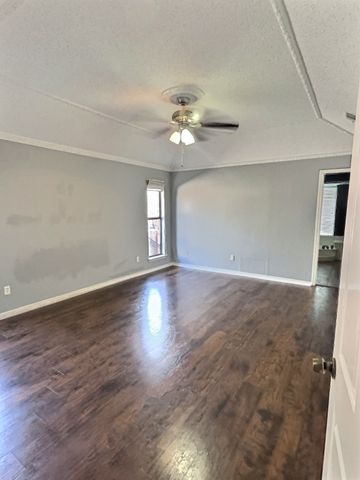 526 Sierra Drive, Desoto, TX 75115