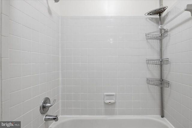 5129 DOMINION DR, Fredericksburg, VA 22407
