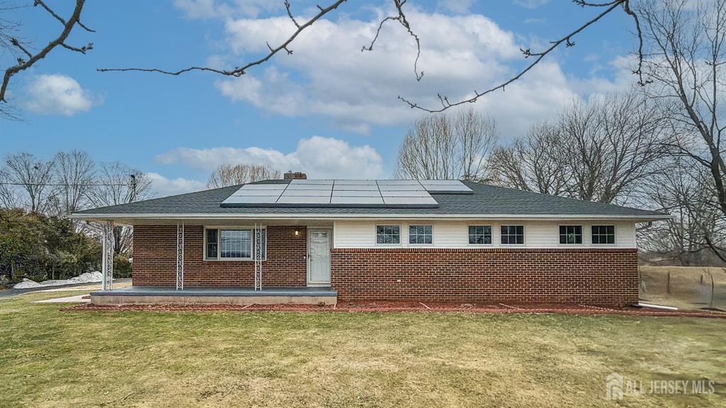 168 Line Road, West Windsor, NJ 08550