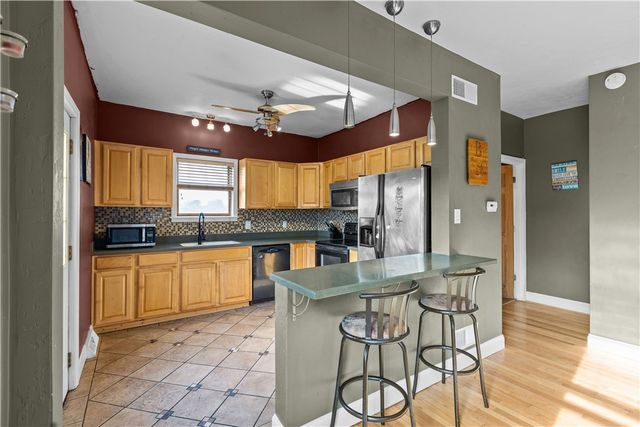 304 Reed St, Jeannette, PA 15644