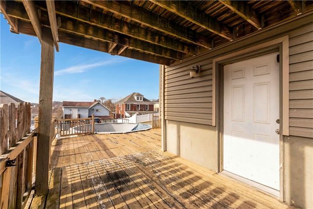 304 Reed St, Jeannette, PA 15644