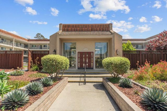 870 Park Avenue 110, Capitola, CA 95010