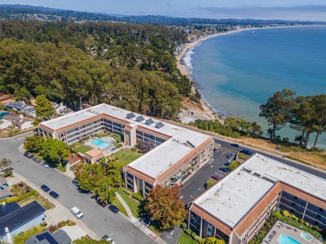 870 Park Avenue 110, Capitola, CA 95010