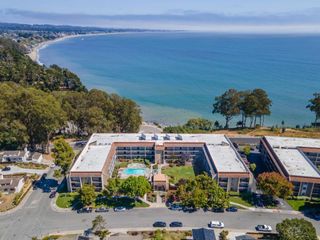 870 Park Avenue 110, Capitola, CA 95010