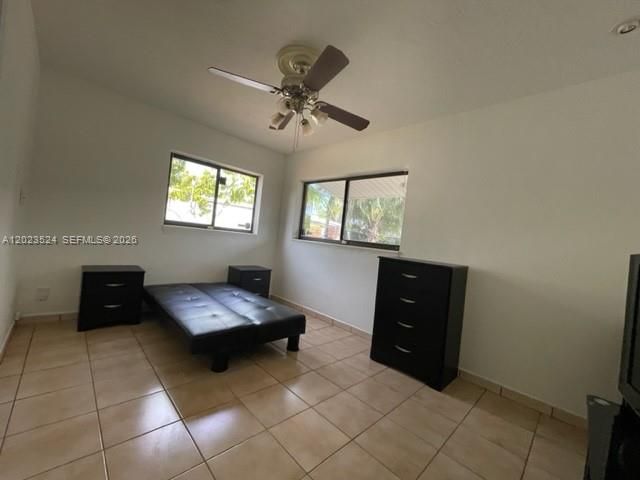 6141 Wiley St, Hollywood, FL 33023