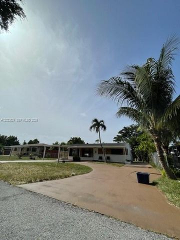 6141 Wiley St, Hollywood, FL 33023