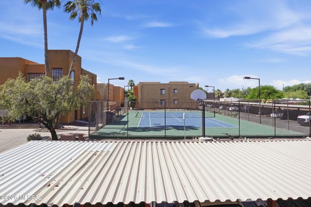 1810 E Blacklidge Dr Apt 416, Tucson, AZ 85719
