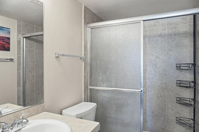 1810 E Blacklidge Dr Apt 416, Tucson, AZ 85719