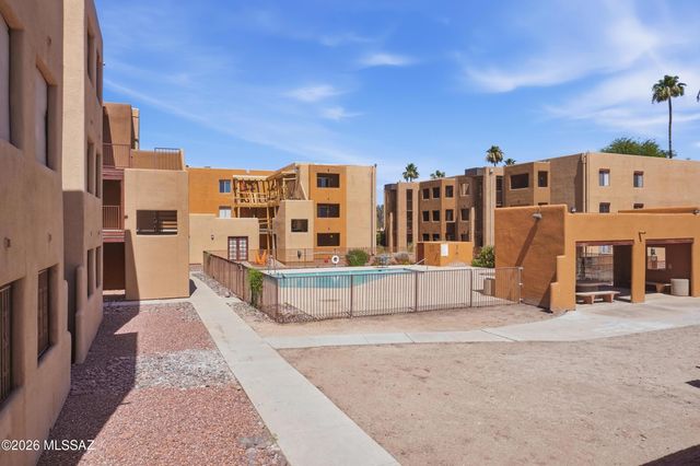 1810 E Blacklidge Dr Apt 416, Tucson, AZ 85719