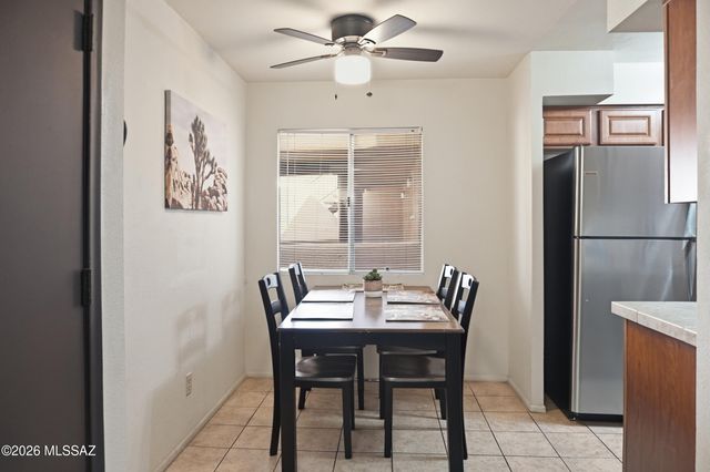 1810 E Blacklidge Dr Apt 416, Tucson, AZ 85719