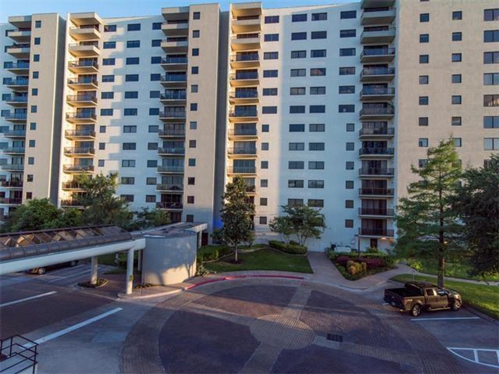 40 N Interstate 35 2A2, Austin, TX 78701