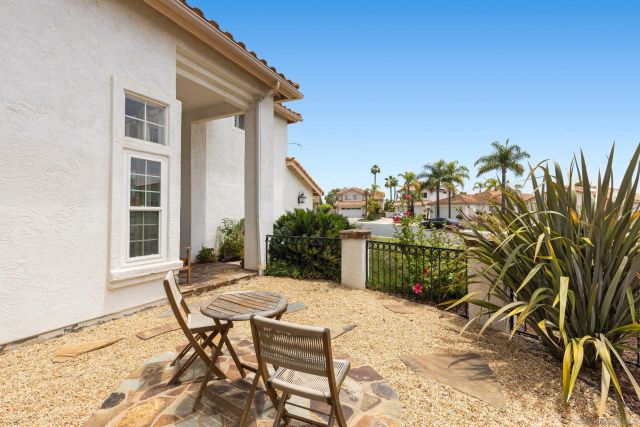 1883 Timber Trail, Vista, CA 92081