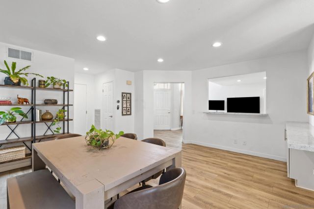 1883 Timber Trail, Vista, CA 92081